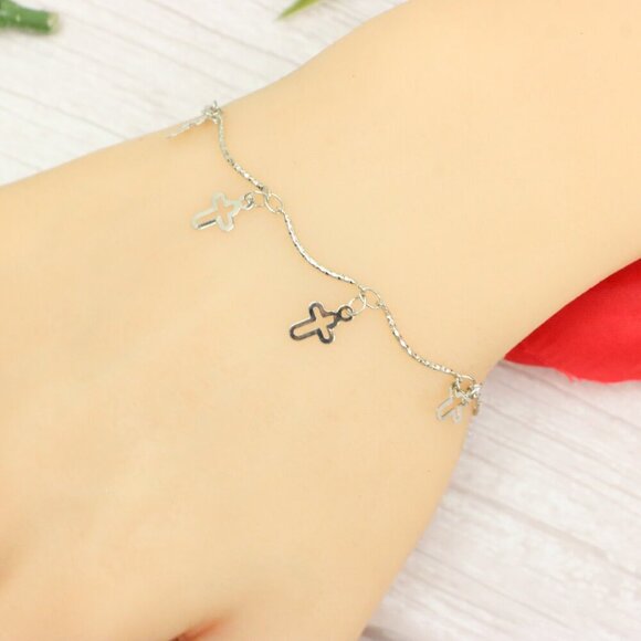 "Trendy Handmade Bracelet – A Thoughtful Gift for Girls & Women | UNVRC1041 - Picture 2 of 10